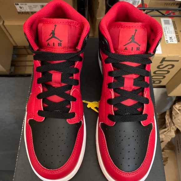 Nike Air Jordan 1 Mid Reverse Bred Black Red Shoes GS Men 554725-660 554724-660 - Picture 10 of 12